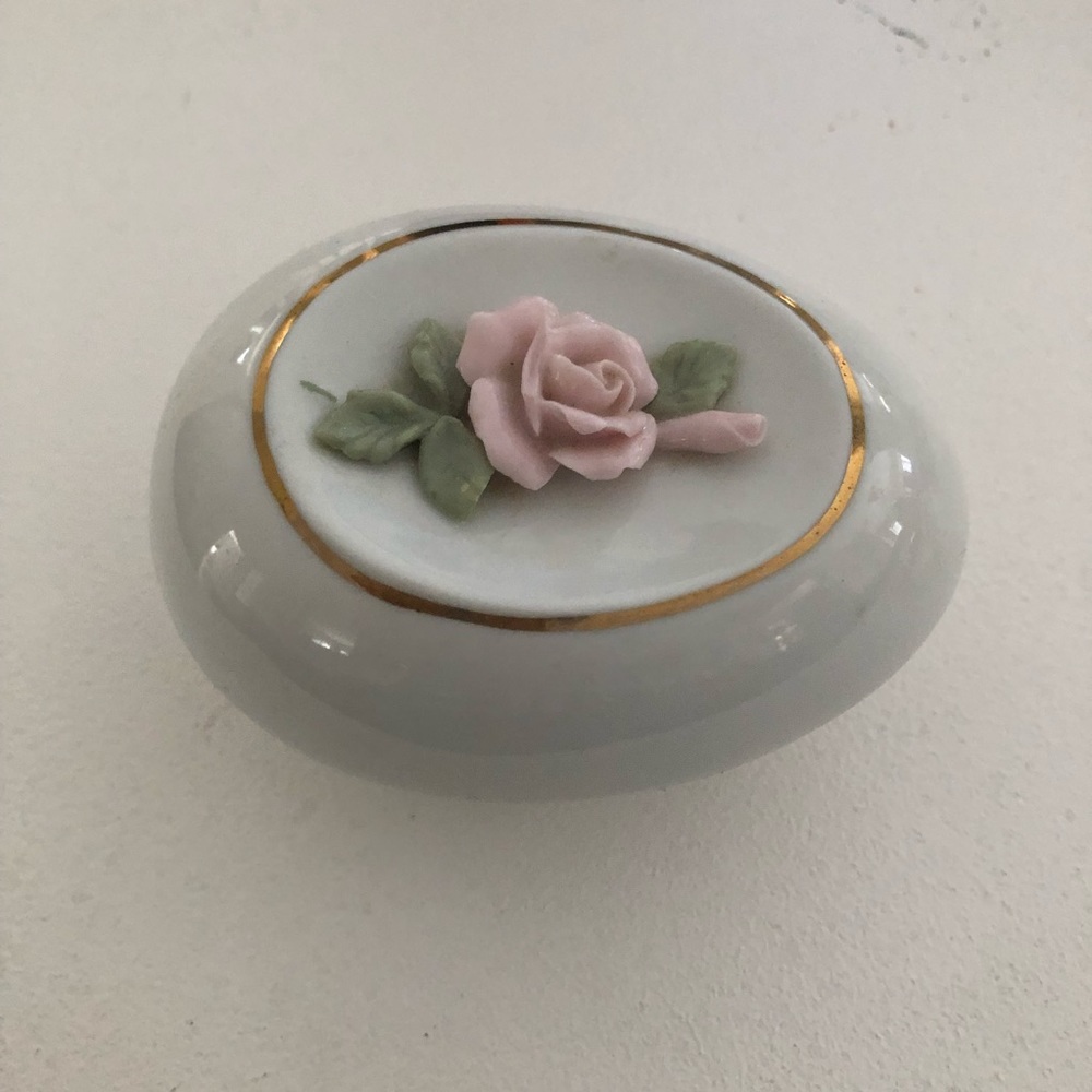 Otagiri Japan China egg and rose container